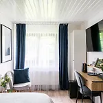 Hotel Mezi Buky Chřibská
