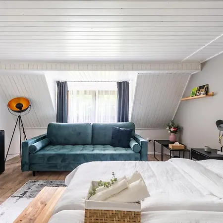 Mezi Buky Hotel Chribska
