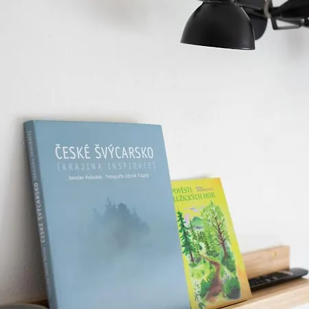 Mezi Buky * Chřibská