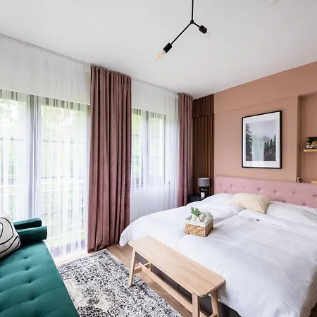 Hotel Mezi Buky *