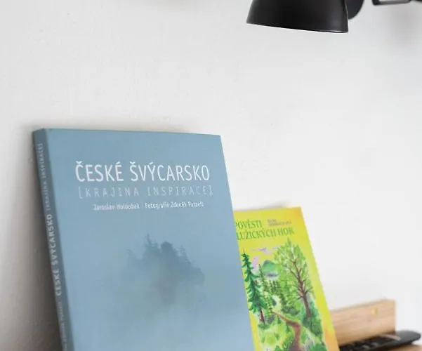 Mezi Buky * Chřibská